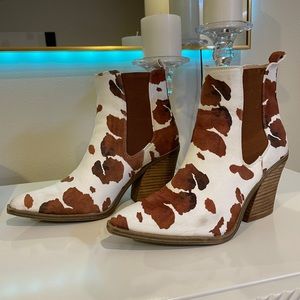 Cow print suede boots